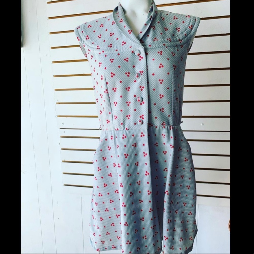 Vintage Dress WITH POCKETS!
